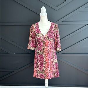 Spunkwear, Size Medium, Crossover V-Neck Front Dress